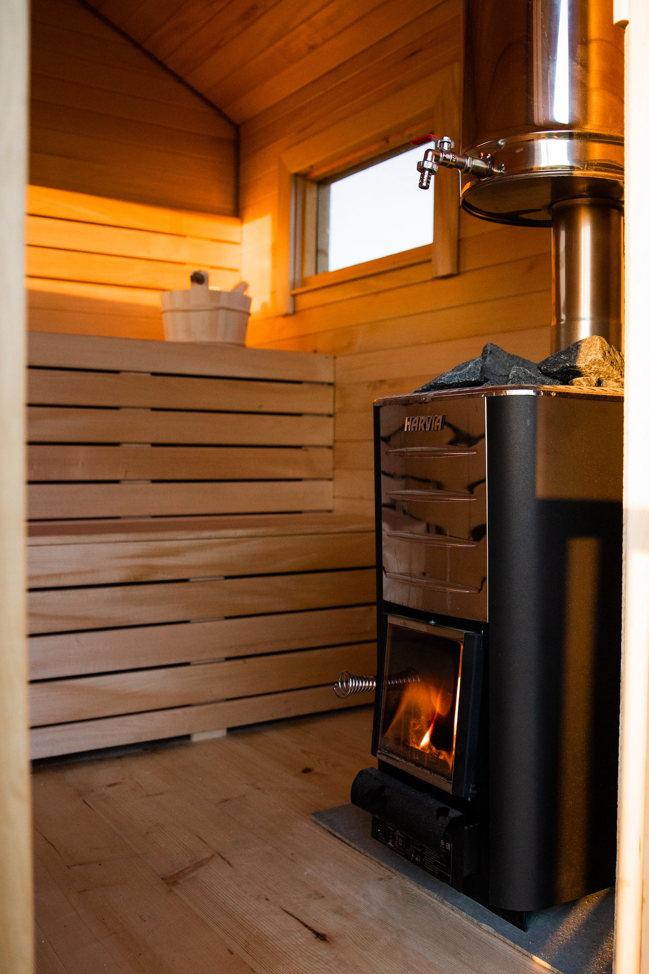 soulwood mobile sauna summer innenansicht ofen